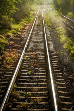 Tren yavaş seyahat kavramını izler