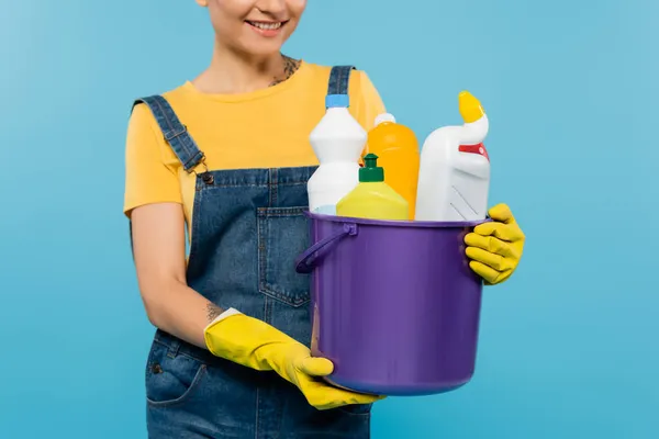 Cropped View Smiling Housewife Yellow Rubber Gloves Holding Bucket Cleansers — Stock Photo, Image