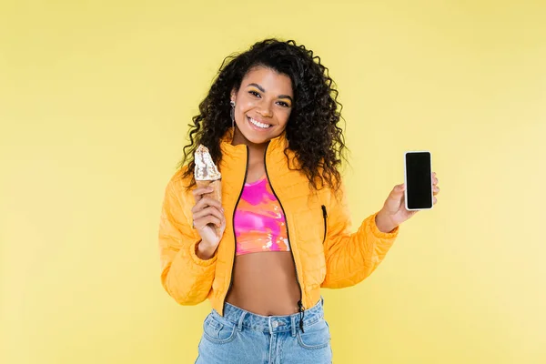 Happy African American Young Woman Holding Ice Cream Cone Smartphone — Stock Photo, Image