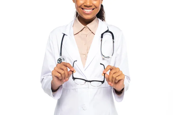 Cropped View African American Ophthalmologist Holding Eyeglasses Isolated White — Stock Photo, Image