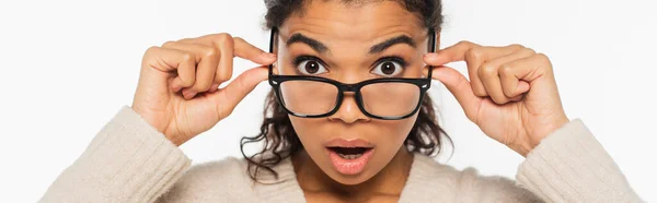 Shocked African American Woman Holding Eyeglasses Isolated White Banner — Stock Photo, Image