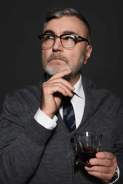 Thoughtful Senior Man Glass Whiskey Holding Hand Face While Looking — ストック写真