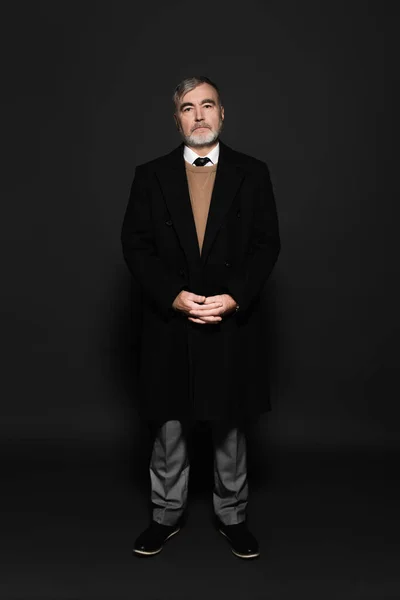 Full Length View Grey Haired Man Stylish Coat Looking Camera — Fotografia de Stock