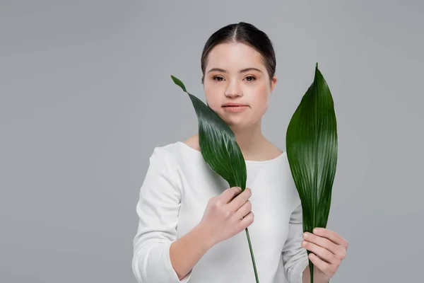 Woman Syndrome Holding Leaves Isolated Grey — Stock Photo, Image