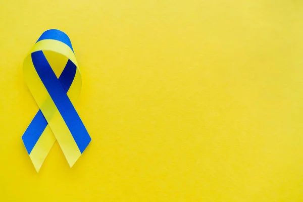 Top View Blue Yellow Ribbon Background Copy Space — Stock Photo, Image