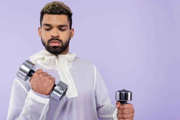 Strong African American Sportsman Exercising Dumbbells Isolated Purple — Stock Photo, Image