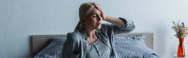 Upset Blonde Woman Menopause Suffering Migraine Bedroom Banner — Φωτογραφία Αρχείου