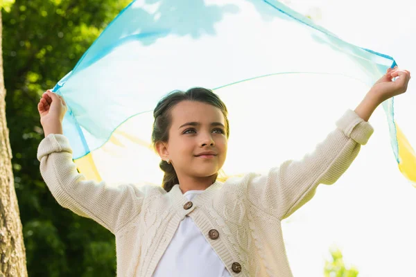 Patriotic Girl Standing Ukrainian Flag Outdoors — 图库照片