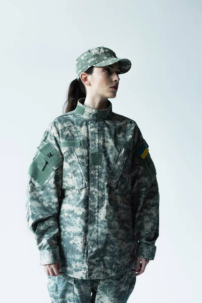 Military Woman Ukrainian Chevron Looking Away Isolated Grey — Foto de Stock