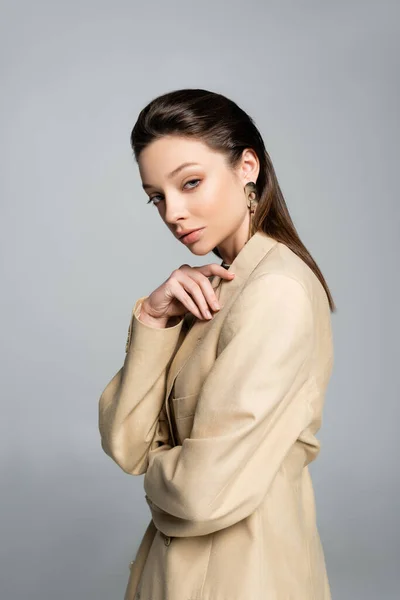 Brunette Young Model Beige Blazer Looking Camera Isolated Grey — Fotografia de Stock