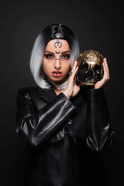 Sexy Ash Blonde Woman Witch Costume Holding Golden Skull Isolated — Stock Photo, Image