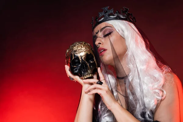 Blonde Woman Closed Eyes Witch Halloween Makeup Crown Golden Skull — Stock Photo, Image