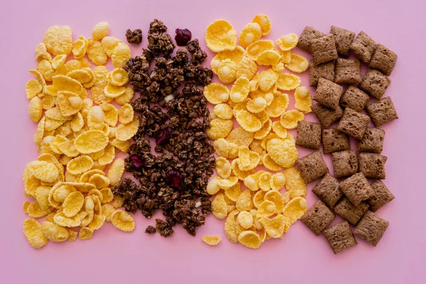 Vista Superior Variedad Cereales Desayuno Copos Maíz Con Soplos Granola — Foto de Stock