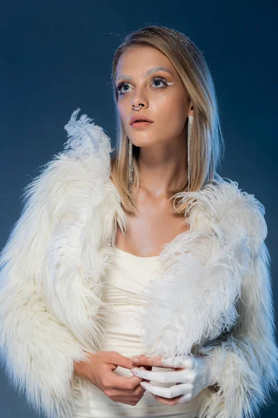 Young Pierced Woman Snow Hair Winter Faux Fur Jacket Posing — Stock Photo, Image