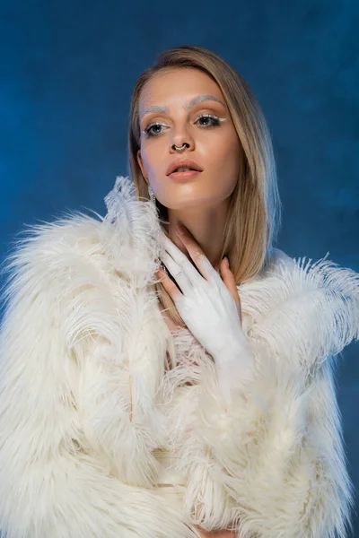 Pierced Young Woman Winter Makeup Posing White Faux Fur Jacket — Stock Photo, Image