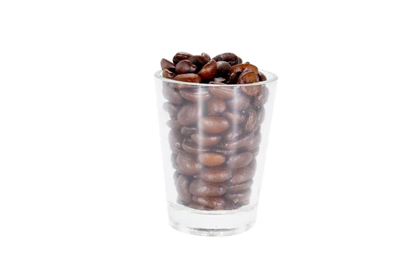 Kaffeebohnen auf weißem Hintergrund geröstet. — Stockfoto