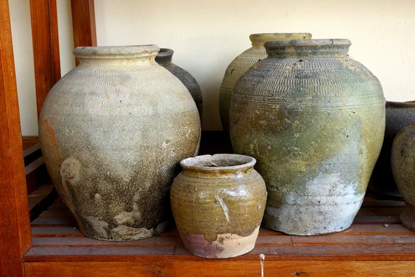 博物館で古代の陶器. — ストック写真