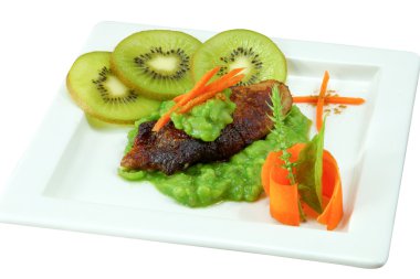 domuz biftek ve krema bezelye..