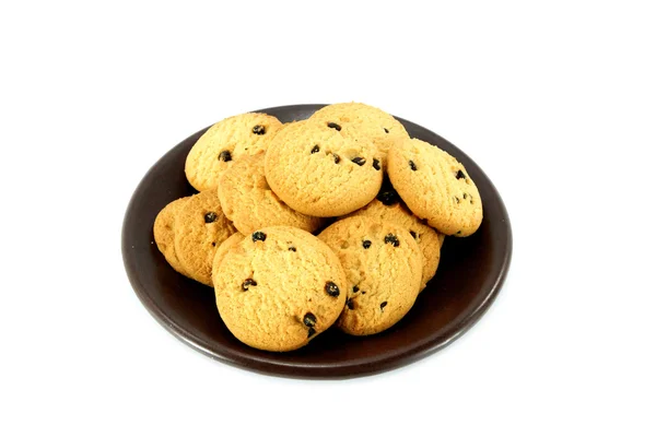 Mini biscuits aux pépites de chocolat isolés sur blanc — Photo