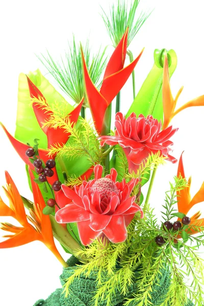 Virágkötészeti trópusi virágokkal. — Stock Fotó
