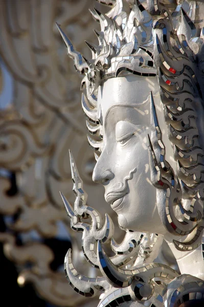 Modern Buddhist sculpture — Stock Photo, Image