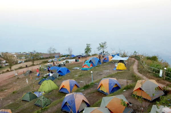 Двор палатки зимой. Северный Таиланд — стоковое фото