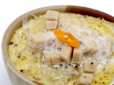 makarna haşlanmış yumurta.