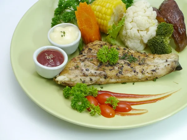 Fish steak with black pepper. — Stock Photo, Image