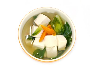 soya peyniri ve sebze çorbası.