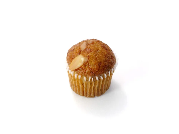 Mini muffin tårta på vit bakgrund. — Stockfoto