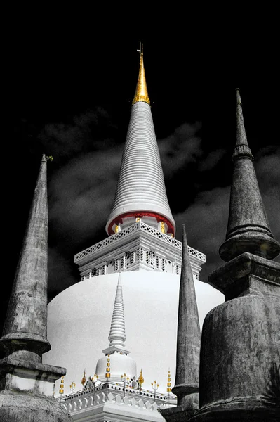 Pagode de Wat Phra Mahathat — Fotografia de Stock