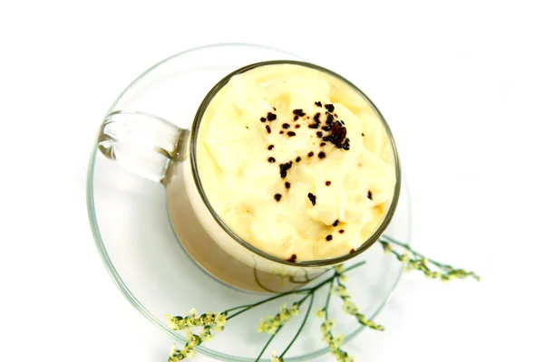 True Brazilian Arabica Coffee with whipped cream. — Stock Photo, Image