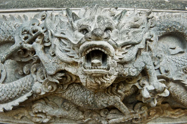 Tanrı'nın Çin ejderha heykeli. — Stok fotoğraf