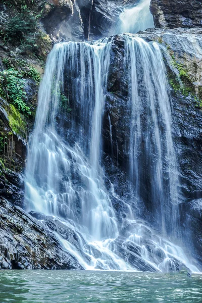 Krung Ching cascade Parc national Nakhon Si Thammarat — Photo