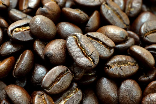 The macro of roasted coffee beans. — Stock Photo, Image