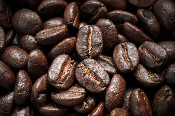 Das Makro der gerösteten Kaffeebohnen. — Stockfoto