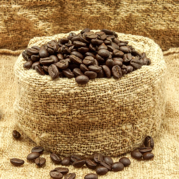 Roasted coffee beans — Stock Photo, Image