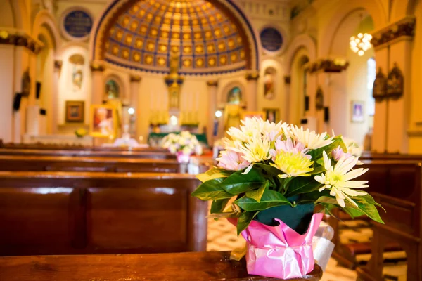 L'intérieur de l'ancienne église chrétienne . — Photo