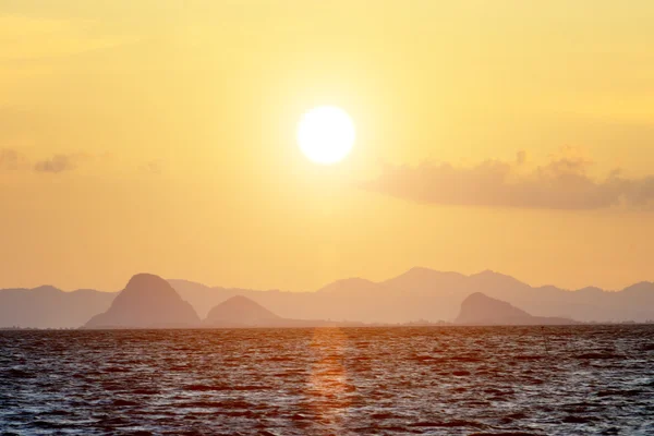 Niebo zachód słońca, Tajlandia. — Zdjęcie stockowe