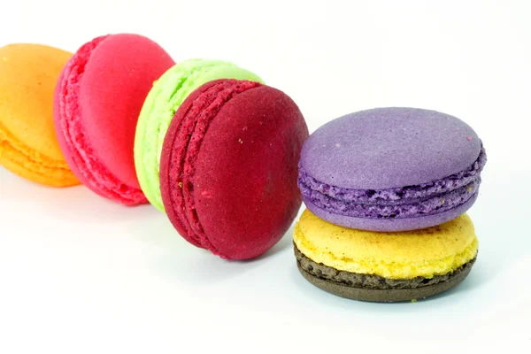 Traditionele franse kleurrijke macarons — Stockfoto