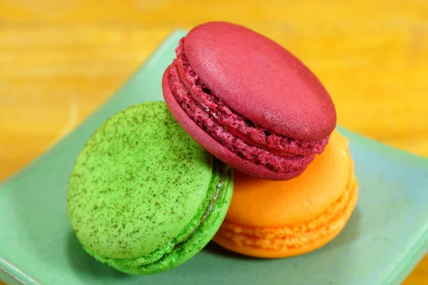 Traditional french colorful macarons — Stock Photo, Image