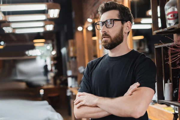 Confident Hairstylist Eyeglasses Crossing Arms Barbershop — Stock Photo, Image