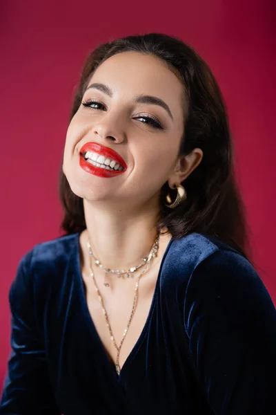 Portrait Happy Elegant Woman Makeup Smiling Camera Isolated Red — Stock Photo, Image