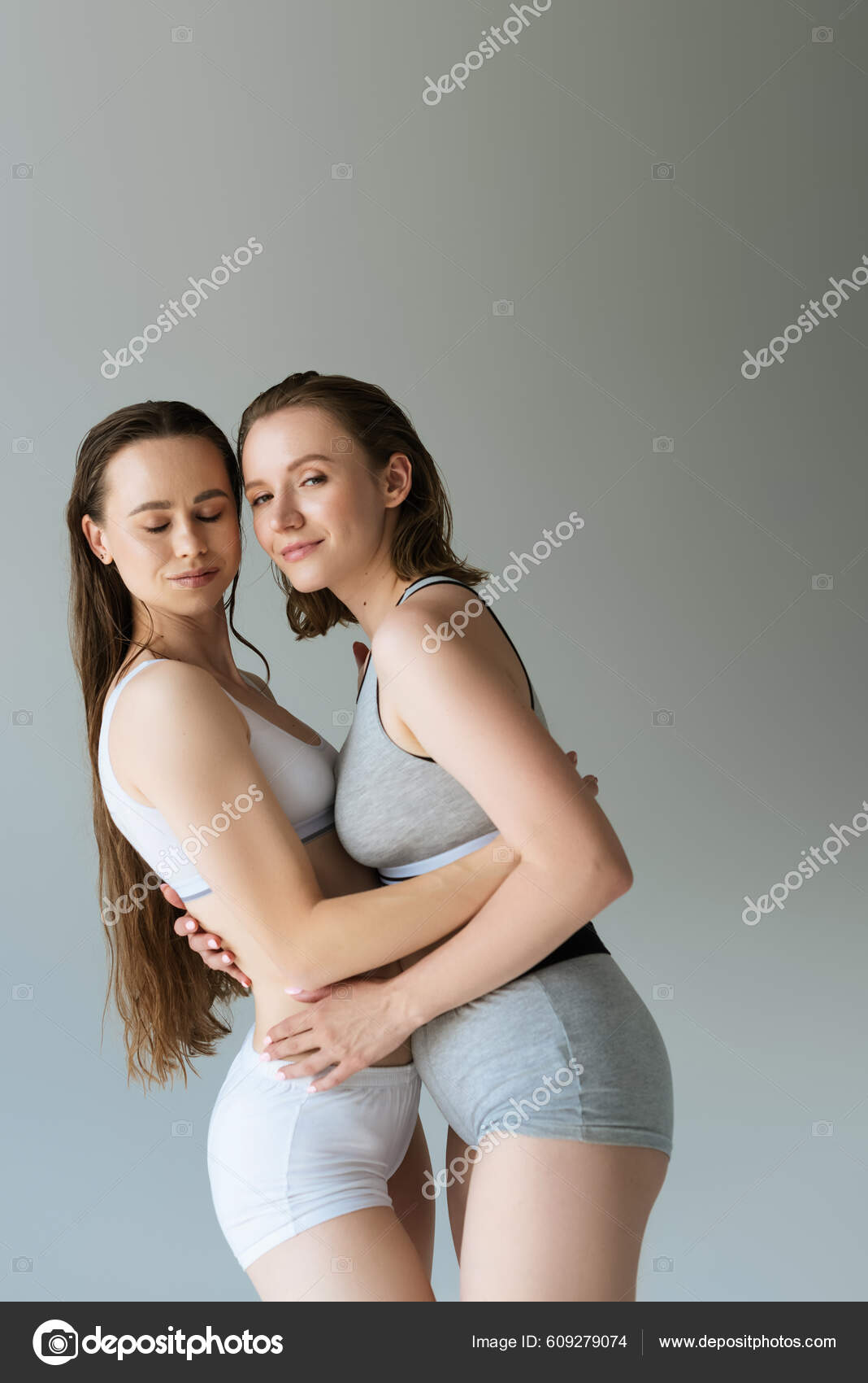 Лесбияндық бейнелер мен фотолар Лесбияндық бейнелер мен фотолар