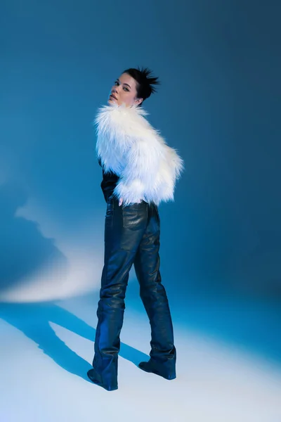 Full Length Trendy Model Faux Fur Jacket Looking Camera Blue — Stok Foto