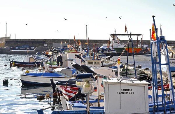 Andalusischer Fischereihafen — Stockfoto