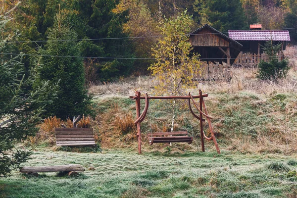 Místo Odpočinku Mýtině Svahu Hory Lavička Houpačka — Stock fotografie