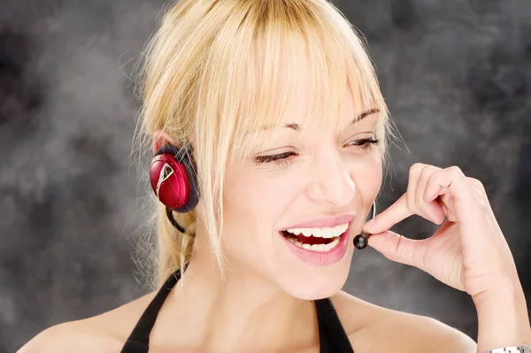 Friendly telephone operator — Stock Photo, Image