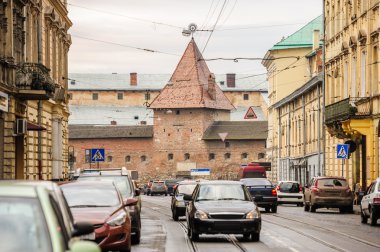 Lviv Tophane, Ukrayna ile sokak görünümü