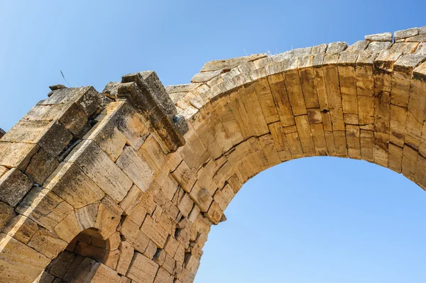 Ruinas de Hierápolis, ahora Pamukkale — Foto de Stock